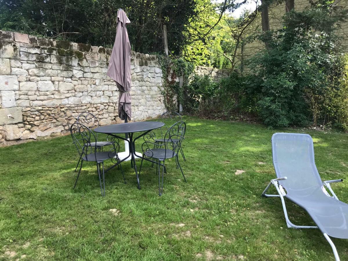 Ferienwohnung Le Petit Domaine Des Aubuis Chinon Exterior foto